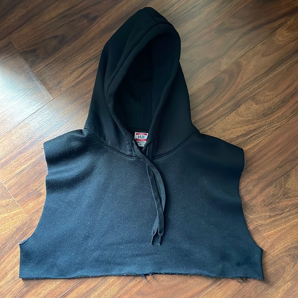 Cropped hoodie